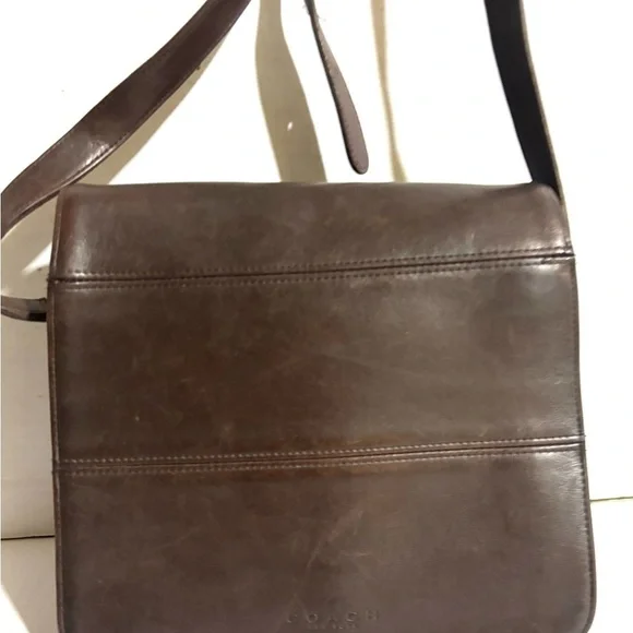Coach vintage distressed Brown Leather Crossbody Bag - Picture 2 of 10